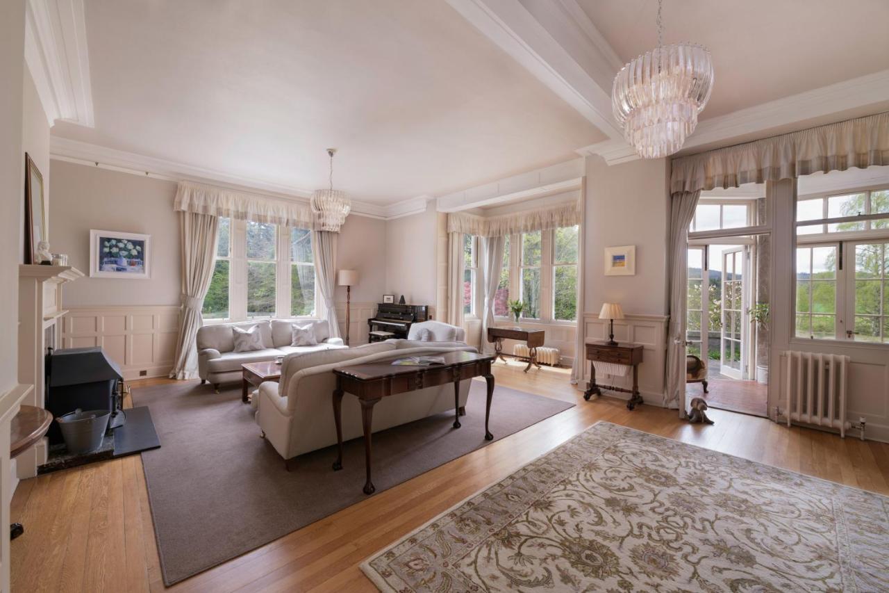 애보인 Lys-Na-Greyne B&B 외부 사진